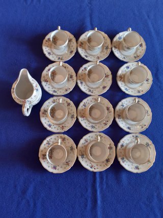 Juego de café porcelana floral Limoges año 1950