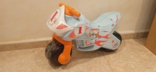 Moto de equilibrio infantil