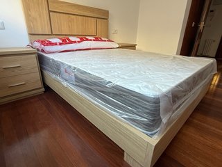 Dormitorio completo madera