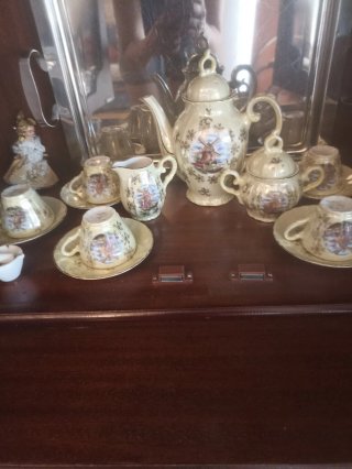 Juego de café antiguo porcelana molino
