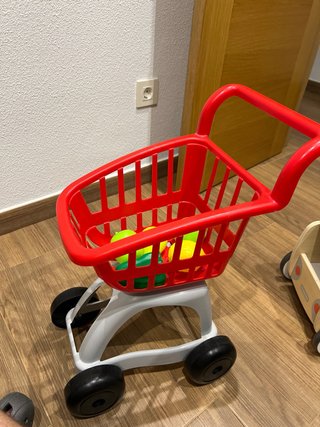 Correpasillos madera Vertbaudet + regalos