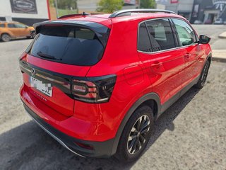 VOLKSWAGEN t-cross
