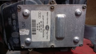 Faro Derecho Audi A8 D3 2003