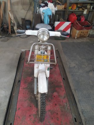 Hola vendo vespino Mortadelo primera serie