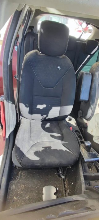 Asiento delantero derecho Renault Clio IV