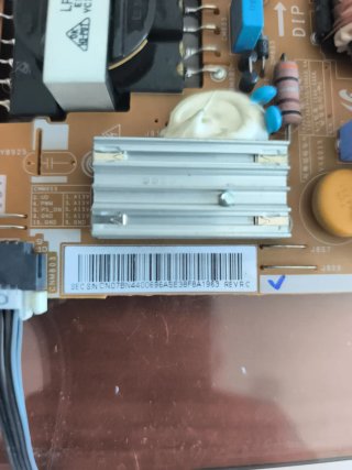 TV Samsung 32 LD
