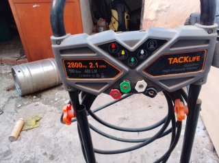 Maquina hidro limpiadora a gasolina Tacklife 209cc