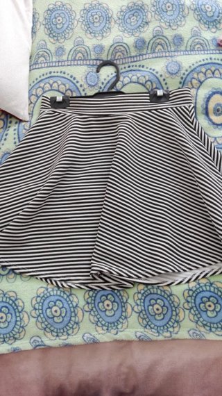 Falda de vuelo Nueva