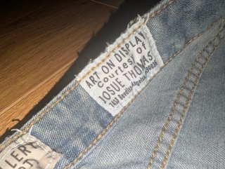 Pantalones vaqueros acampanados