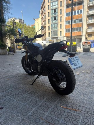 Triumph Scrambler 400 XC