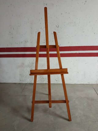 Caballete de madera para pintar