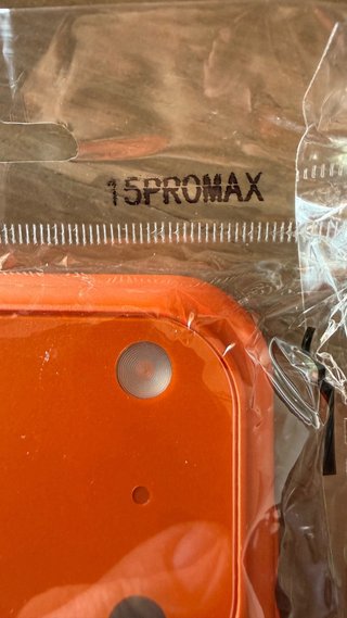 Funda iPhone 15 Pro Max Naranja y titanio