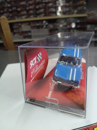 Scalextric Renault 8 ref 63160