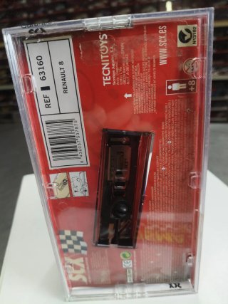 Scalextric Renault 8 ref 63160