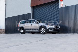 VOLVO XC70 2.4 D5 2010.