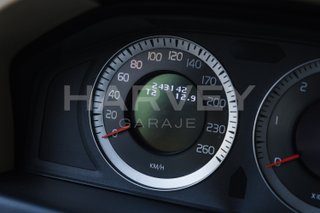 VOLVO XC70 2.4 D5 2010.