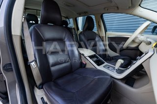 VOLVO XC70 2.4 D5 2010.