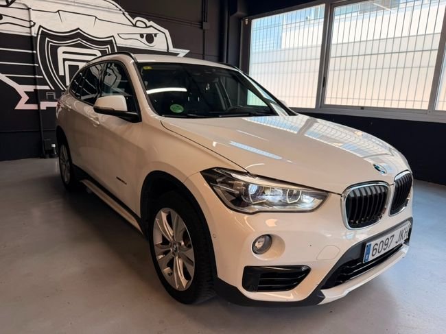 BMW Serie 1 2015, foto 2