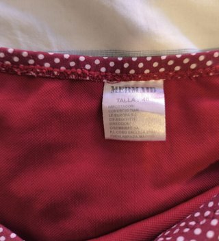 Braguita de bikini de lunares blancos con lazos