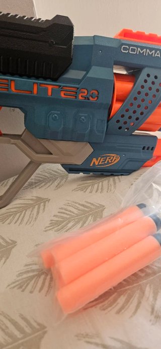 Pistola Nerf Elite 2.0 Commander