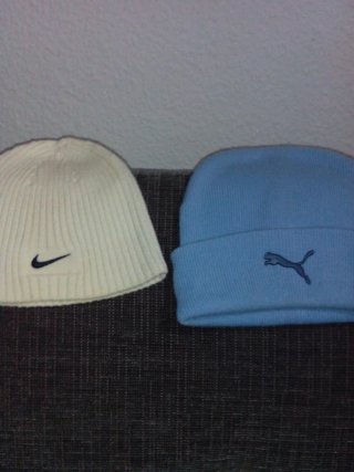 Gorros Nike y Puma