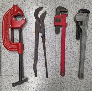 Lote Fontanería: 24”/600mm SUPER-EGO + Grifas