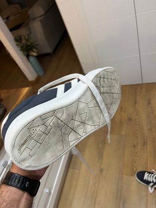Zapatillas Hummel Azul Marino y Blanco