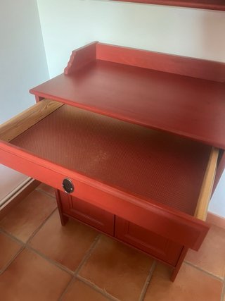 Aparador Vitrina Ikea Leksvik Rojo ed. especial