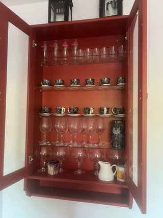 Aparador Vitrina Ikea Leksvik Rojo ed. especial