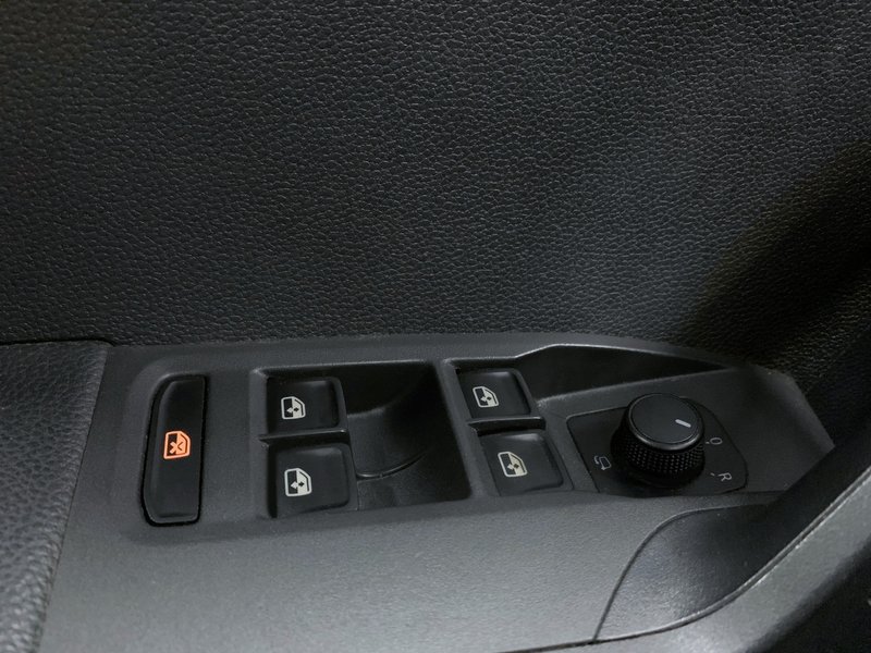 SEAT Ibiza 2019, foto 18