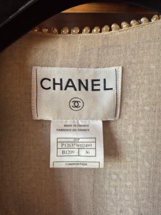 Conjunto Chanel Chaqueta y Falda Tweed Beige