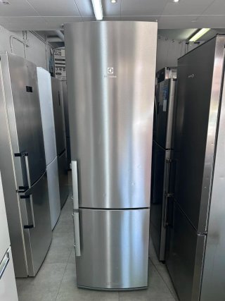 Nevera combi Electrolux con garantia transporte