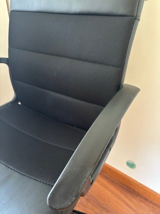 Silla de escritorio negra