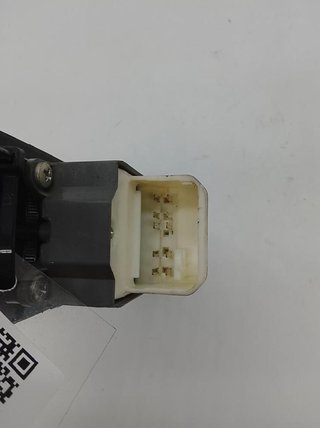 Mando elevalunas 74232-02540 toyota auris 4837