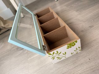 Caja decorada con separadores de madera 33 x 10
