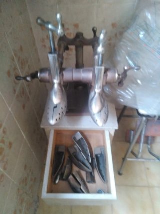Máquina de coser Singer antigua