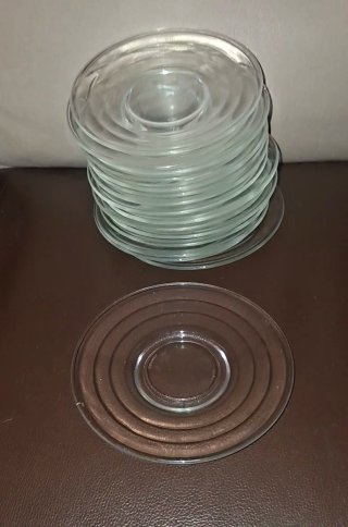 16 Platos de 13cm diámetro Bormioli Rocco vintage