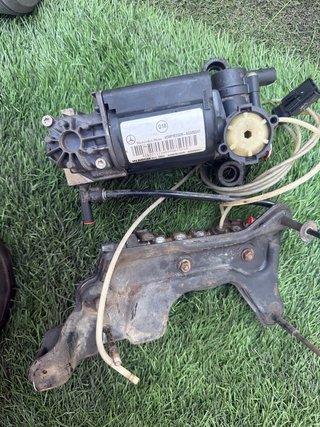 Bomba Suspensión Peugeot 206