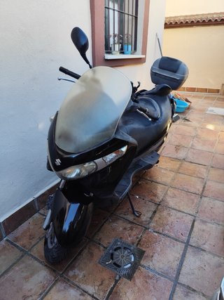 Suzuki Burgman 125cc 2007 Negra