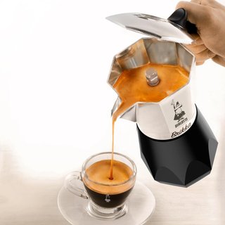 Bialetti New Brikka, Moka pot, la única cafetera