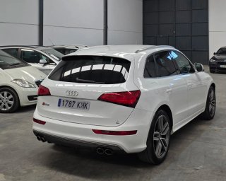 Audi SQ5 2015