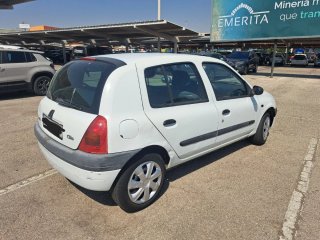 Renault Clio 2001