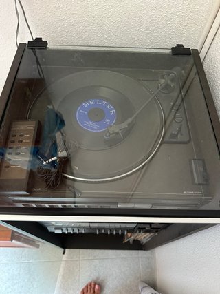 Equipo de música Schneider 1980