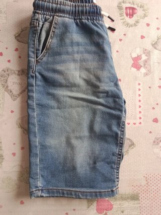 Pantalón corto vaquero azul