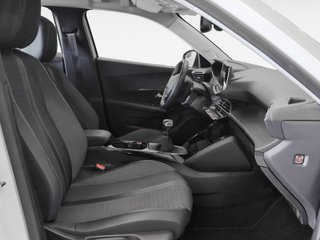 Peugeot 2008 BlueHDi 110 Allure 81 kW (110 CV)
