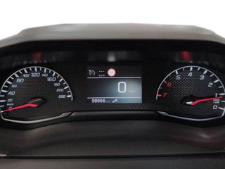 Peugeot 2008 BlueHDi 110 Allure 81 kW (110 CV)