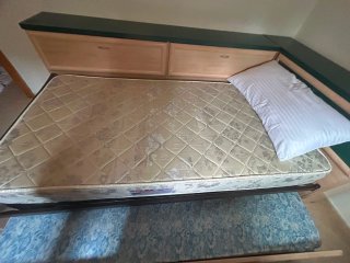 Cama nido y armario