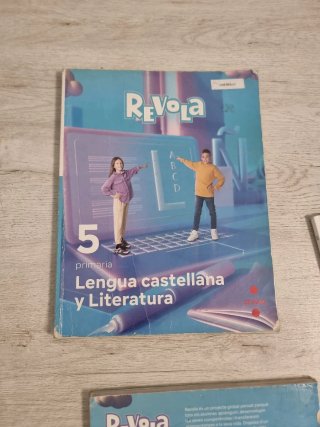 Lengua castellana y Literatura. 5 Primaria. Revola