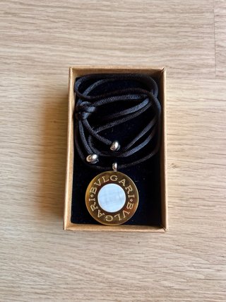 Colgante Bvlgari Oro y Blanco