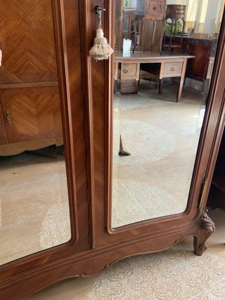 Armario antiguo Francés Estilo Luis XV Madera